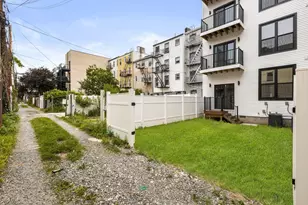 322 3rd St, Jersey City, NJ 07302 - Photo 17