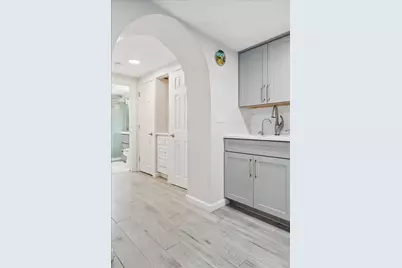 221 Terrace Ave, Jersey City, NJ 07307 - Photo 15