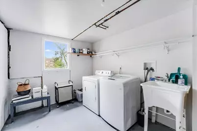 221 Terrace Ave, Jersey City, NJ 07307 - Photo 29