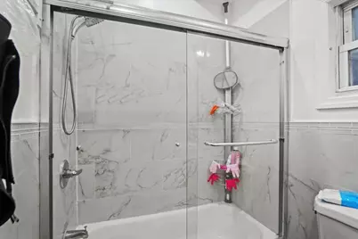 244 Clinton Ave, Jersey City, NJ 07304 - Photo 15