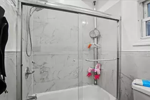 244 Clinton Ave, Jersey City, NJ 07304 - Photo 15