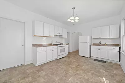 21 Walnut St #2, Clifton, NJ 07013 - Photo 3