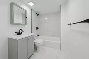 211 New York Ave, Jersey City, NJ 07307 - Photo 15