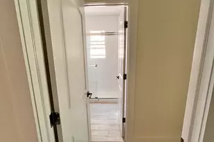 72 69th St, Guttenberg, NJ 07093 - Photo 25