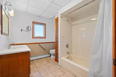 526 Avenue E, Bayonne, NJ 07002 - Photo 11