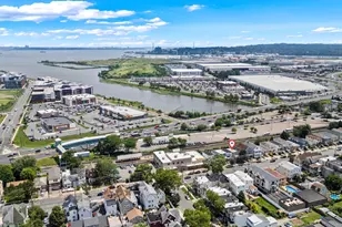 526 Ave E, Bayonne, NJ 07002 - Photo 17