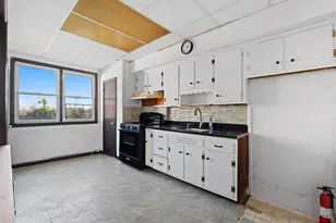 526 Ave E, Bayonne, NJ 07002 - Photo 7