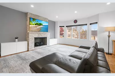 807 Edgewood Lane #B, Fort Lee, NJ 07024 - Photo 7