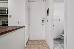 279 Clark St, Hackensack, NJ 07601 - Photo 9