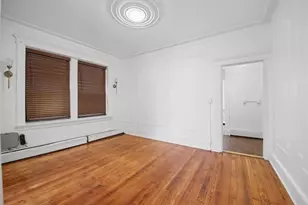 122A Baldwin Ave, Jersey City, NJ 07306 - Photo 5