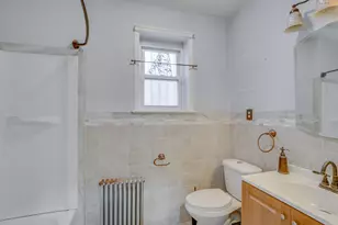 678 Liberty Ave, Jersey City, NJ 07307 - Photo 5