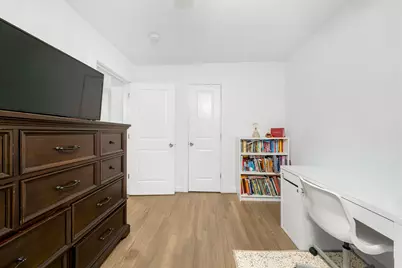 64 College St, Jersey City, NJ 07305 - Photo 13