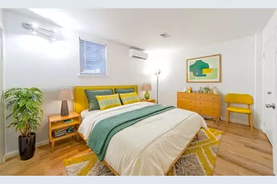 236 Christopher Columbus Dr #1, Jersey City, NJ 07302 - Photo 9