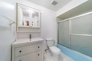 236 Christopher Columbus Dr, Jersey City, NJ 07302 - Photo 13