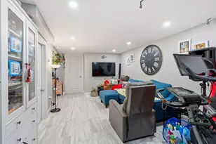 137A Dekalb Ave, Jersey City, NJ 07306 - Photo 3