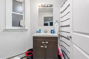 137A Dekalb Ave, Jersey City, NJ 07306 - Photo 19