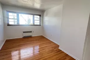 323 Devon St, Kearny, NJ 07032 - Photo 5