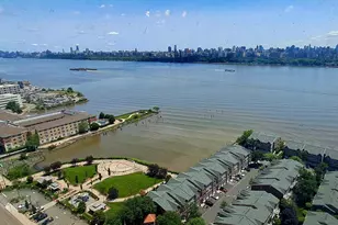 7002 Blvd E, Guttenberg, NJ 07093 - Photo 7