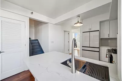 300 Communipaw Ave #310, Jersey City, NJ 07304 - Photo 9