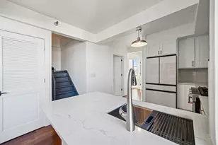 300 Communipaw Ave, Jersey City, NJ 07304 - Photo 9