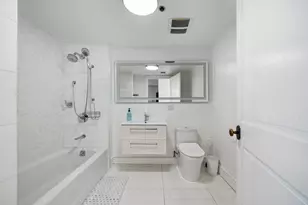 300 Communipaw Ave, Jersey City, NJ 07304 - Photo 13