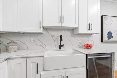 865 Summit Ave #1, Jersey City, NJ 07307 - Photo 9