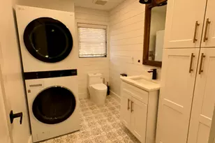 17 Zabriskie St, Hackensack, NJ 07601 - Photo 5