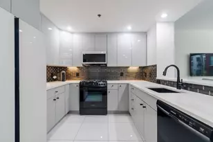 1100 Maxwell Ln, Hoboken, NJ 07030 - Photo 1