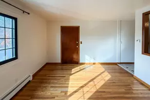 14 Suburbia Ct, Jersey City, NJ 07305 - Photo 13