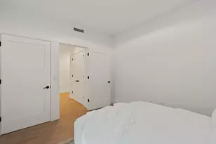 139 Christopher Columbus Dr, Jersey City, NJ 07302 - Photo 15