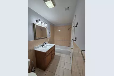 27 Jewett Ave #2, Jersey City, NJ 07304 - Photo 9