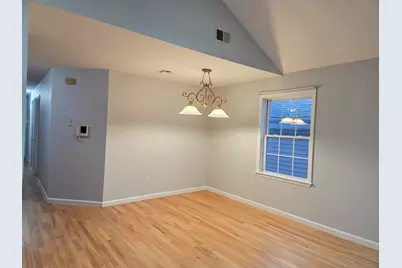 27 Jewett Ave #2, Jersey City, NJ 07304 - Photo 5