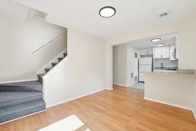 12 Saddlewood Ct #1, Jersey City, NJ 07302 - Photo 5