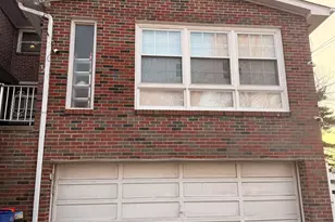 32 Lincoln Pkwy, Bayonne, NJ 07002 - Photo 1