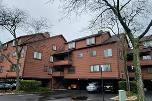 89 Harbor Key Harbor Key, Secaucus, NJ 07094 - Photo 1