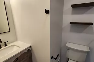 89 Harbor Key Harbor Key, Secaucus, NJ 07094 - Photo 11