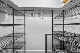 297 Pavonia Ave, Jersey City, NJ 07302 - Photo 25