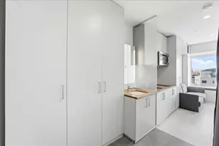 190 Academy St, Jersey City, NJ 07306 - Photo 11