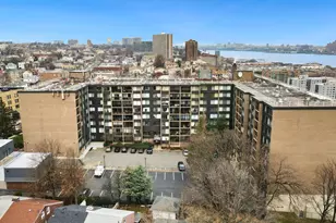 9060 Palisade Ave, North Bergen, NJ 07047 - Photo 11