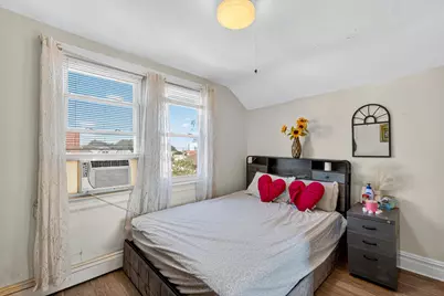98 West 49th St, Bayonne, NJ 07002 - Photo 9
