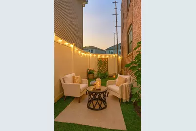 98 West 49th St, Bayonne, NJ 07002 - Photo 29