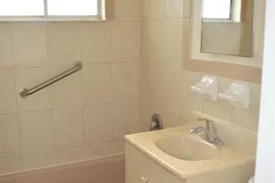 420 Sheridan Pl, Fairview, NJ 07024 - Photo 7