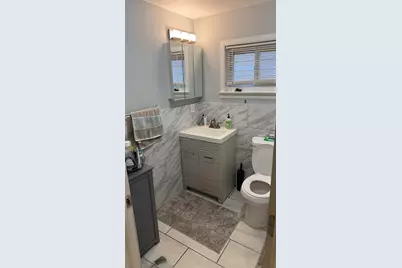 40 Willow St, Bayonne, NJ 07002 - Photo 9