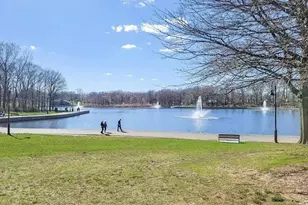 9060 Palisade Ave, North Bergen, NJ 07047 - Photo 25