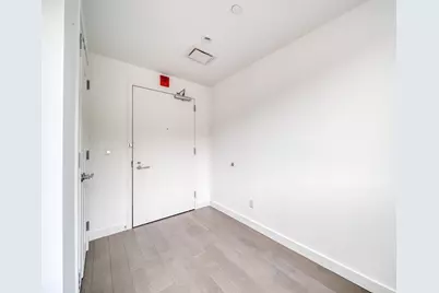 800 Avenue At Port Imperial #323, Weehawken, NJ 07086 - Photo 11