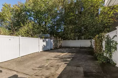 12 Kelly Parkway, Bayonne, NJ 07002 - Photo 9