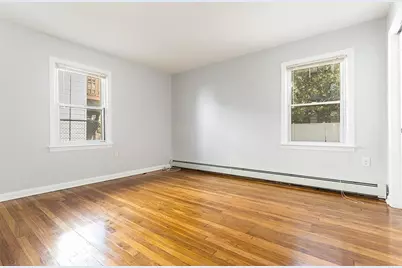 12 Kelly Parkway, Bayonne, NJ 07002 - Photo 7