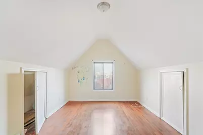 277 Van Nostrand Ave, Jersey City, NJ 07305 - Photo 11