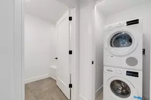 139 Christopher Columbus Dr, Jersey City, NJ 07302 - Photo 23