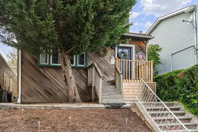 687 Avenue E, Bayonne, NJ 07002 - Photo 3